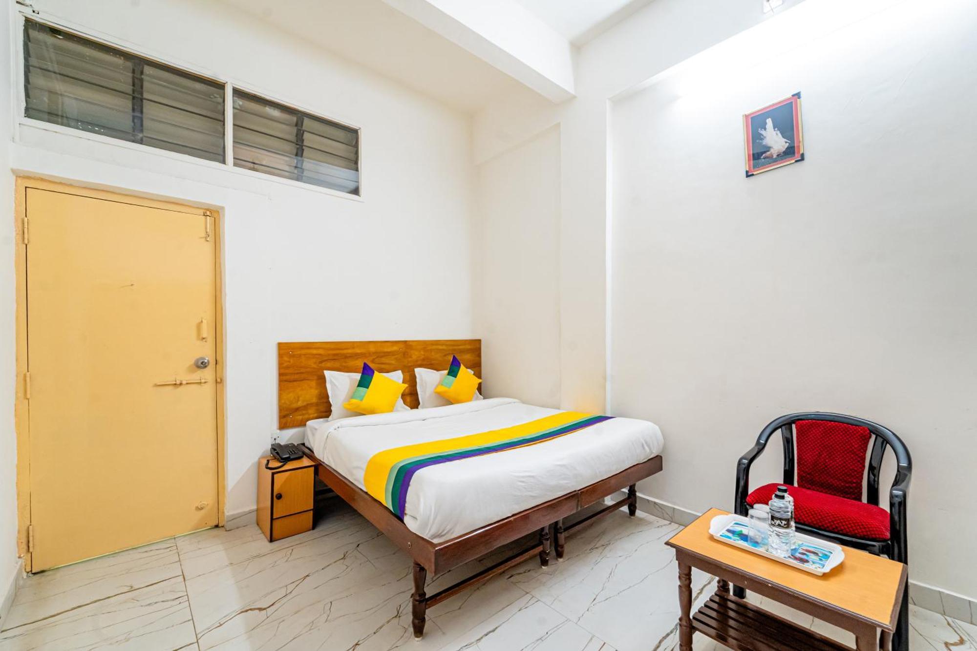 Itsy Hotels Mansi Nashik Extérieur photo